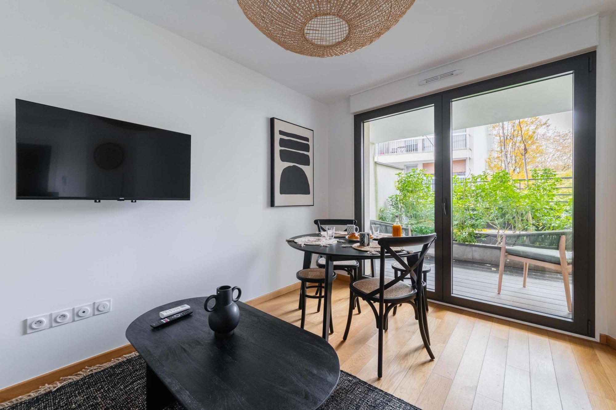 Appartement Lumineux Avec Terrasse Courbevoie - 4P - Flat-Guest Exteriér fotografie